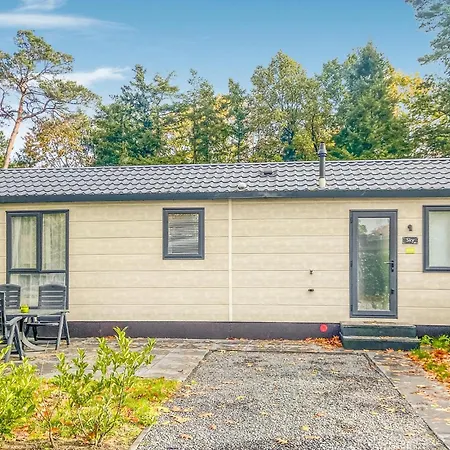 Amazing Stacaravan In 3* Harderwijk