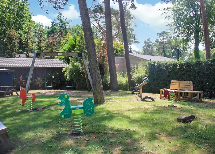 Camping Amazing Stacaravan In Harderwijk