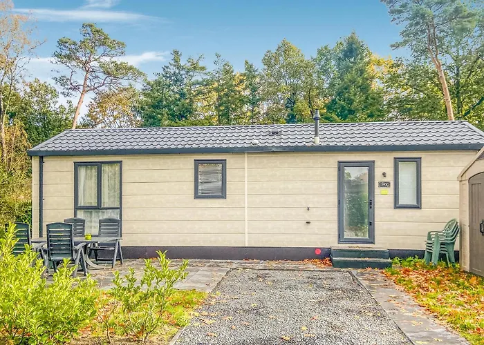 Amazing Stacaravan In 3* Harderwijk